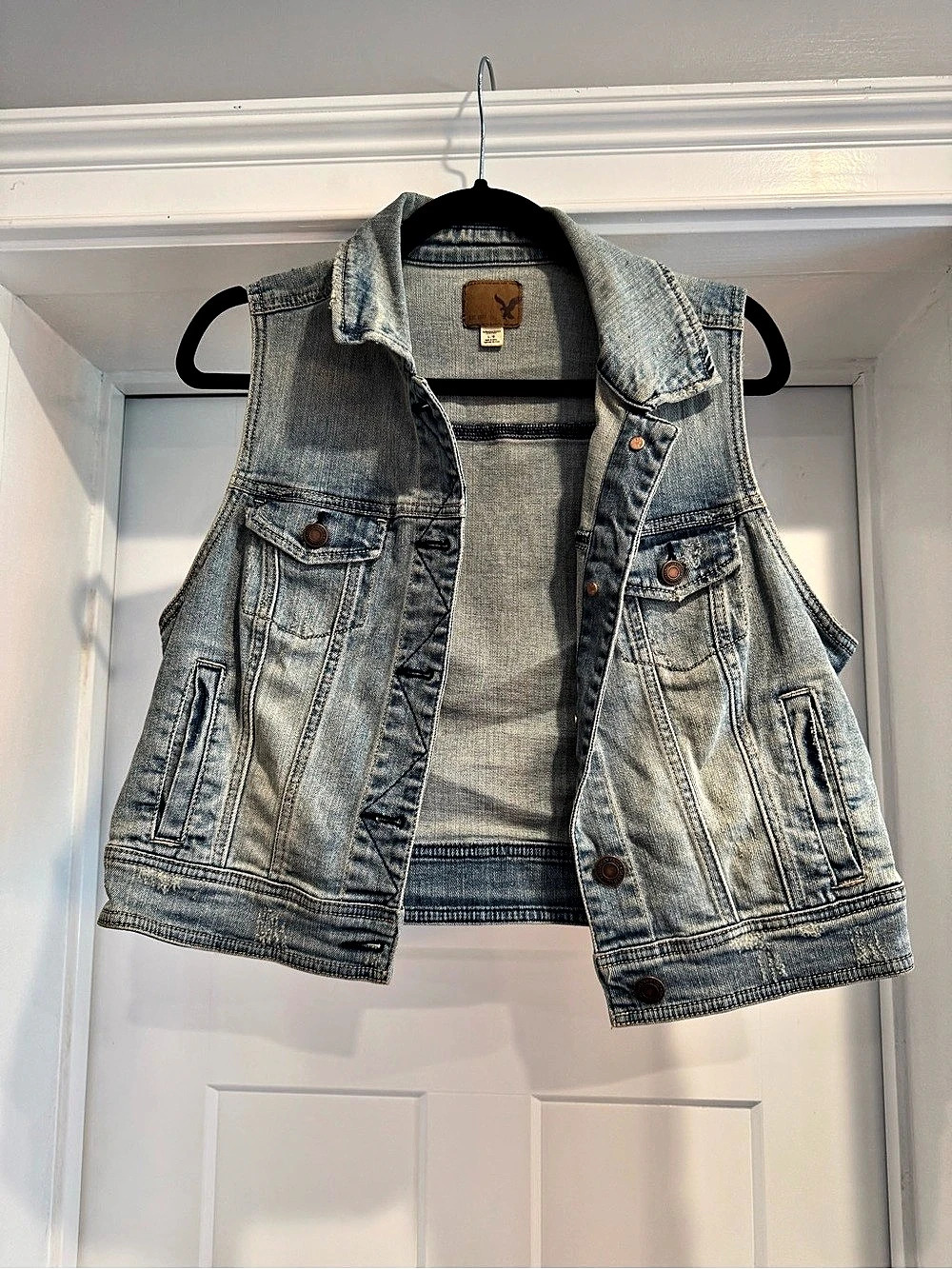 American Eagle Denim Vest, Faded Blue, Size Large